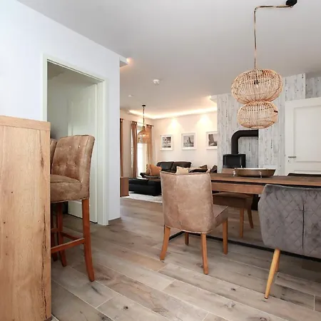 Mona Whg 14 Wustrow (Fischland)